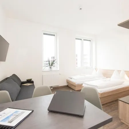 Hotel apartamentowy Tt-rooms - Kontaktlos Mit Self Check-in I Free Parking 4*