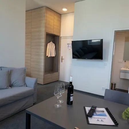 Tt-rooms - Kontaktlos Mit Self Check-in I Free Parking Апарт-готель
